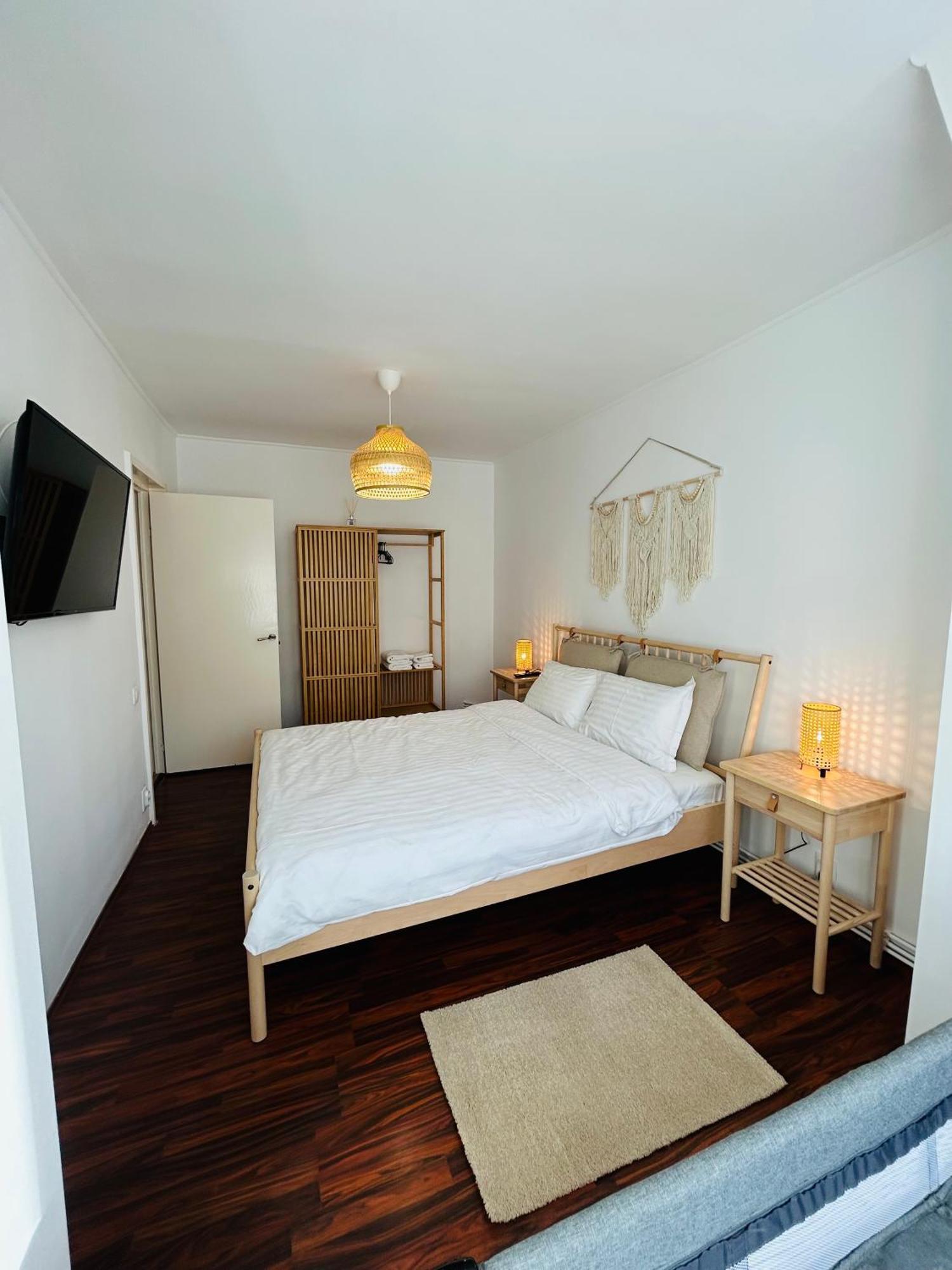Delis Apartment Sinaia Luaran gambar